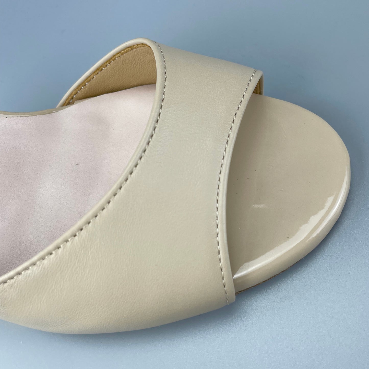 Pro Dancer Peep-toe Tango Shoes with Closed-back High Heels and Hard Leather Sole in Nude color for Argentine Tango (PD-9047A)1