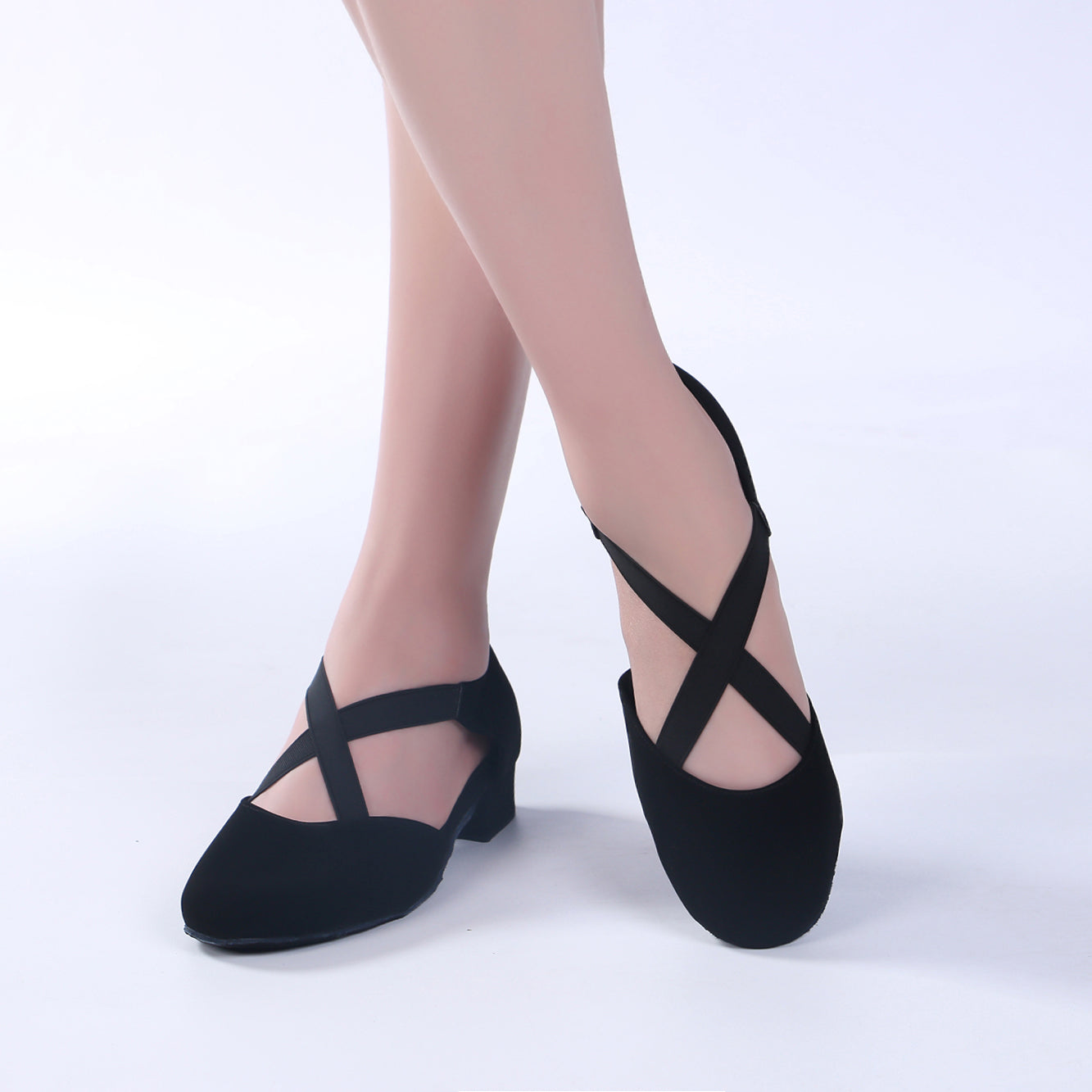 Ladies black low heel ballroom dancing shoes with suede sole for tango latin practice, closed-toe design (PD7307B)1