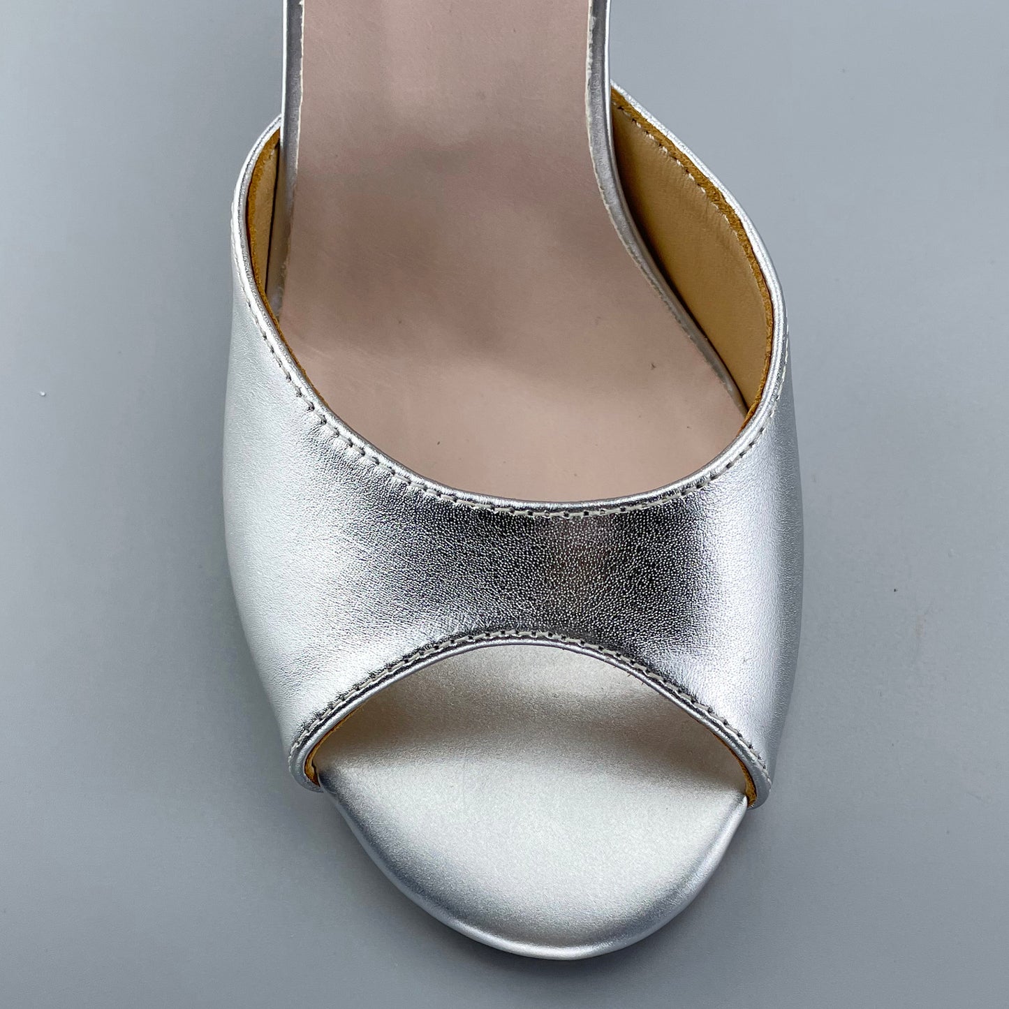 Pro Dancer Open-toe and Closed-back Argentine Tango Shoes High Salsa Heels Hard Leather Sole Sandals Silver (PD-9043A)