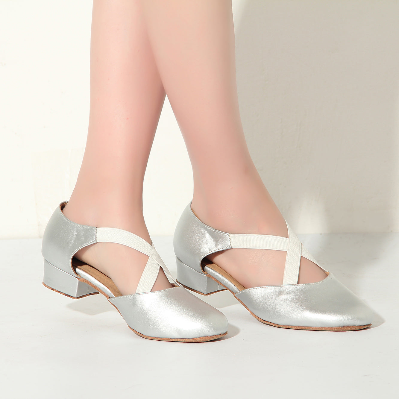 Women Ballroom Dancing Shoes with Suede Sole, Closed-toe Silver Tango Latin Practice Dance Shoe for Ladies (PD7307F)1